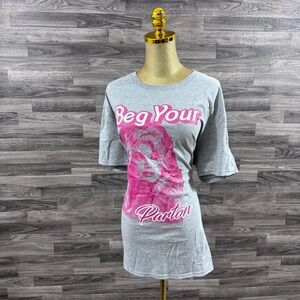 💖 “I Beg Your Parton” Graphic Tee